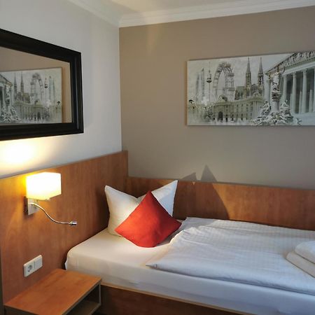 Cityhotel Bernburg Ngoại thất bức ảnh