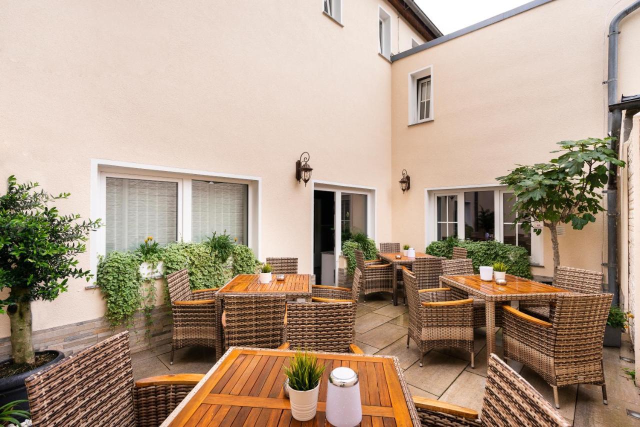 Cityhotel Bernburg Ngoại thất bức ảnh