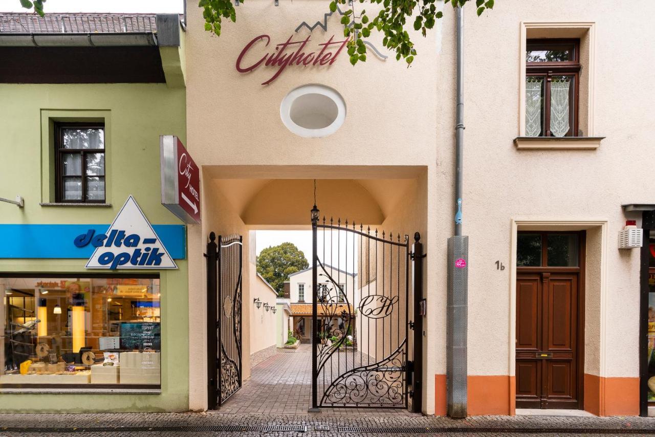 Cityhotel Bernburg Ngoại thất bức ảnh