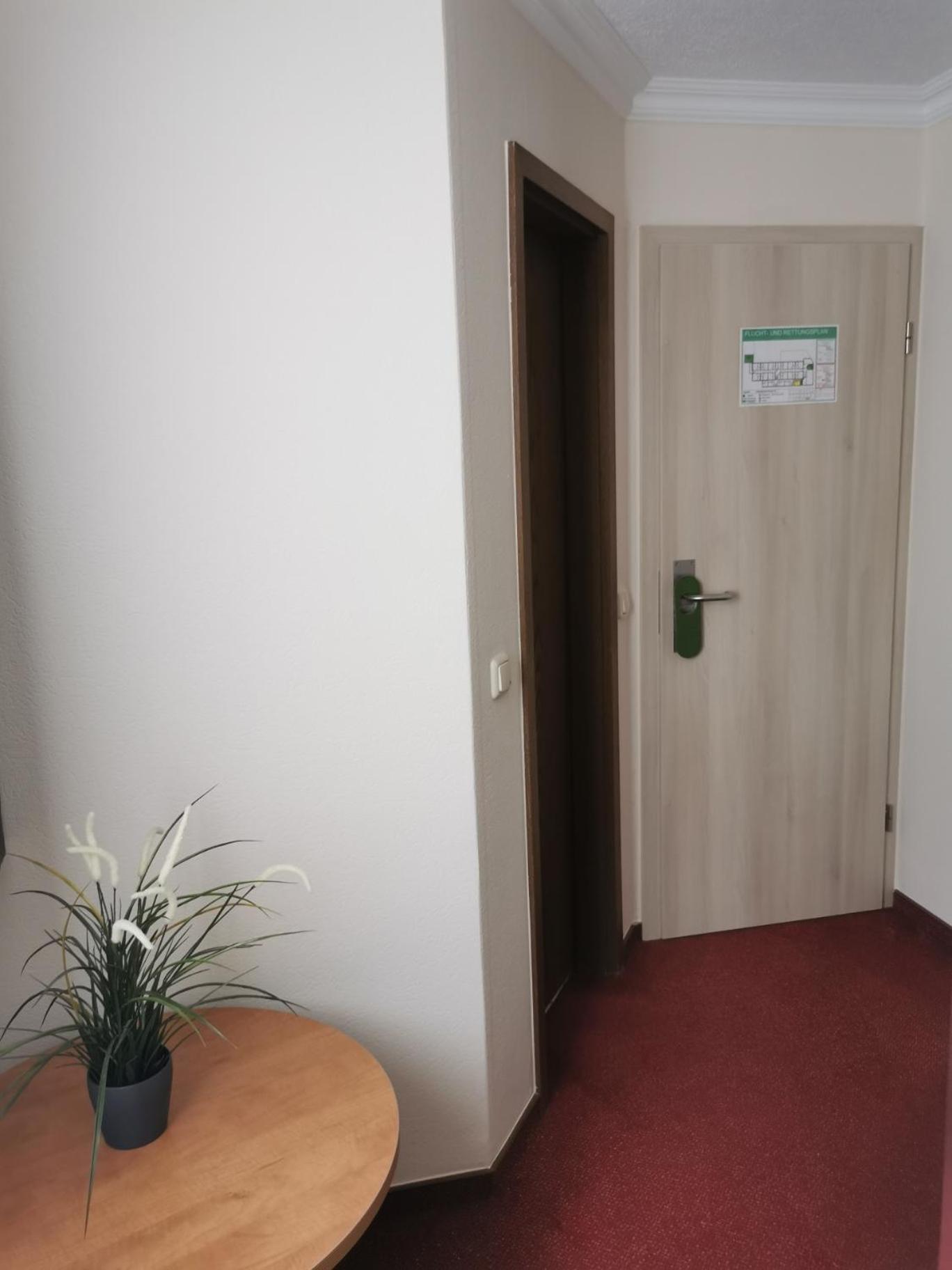 Cityhotel Bernburg Ngoại thất bức ảnh